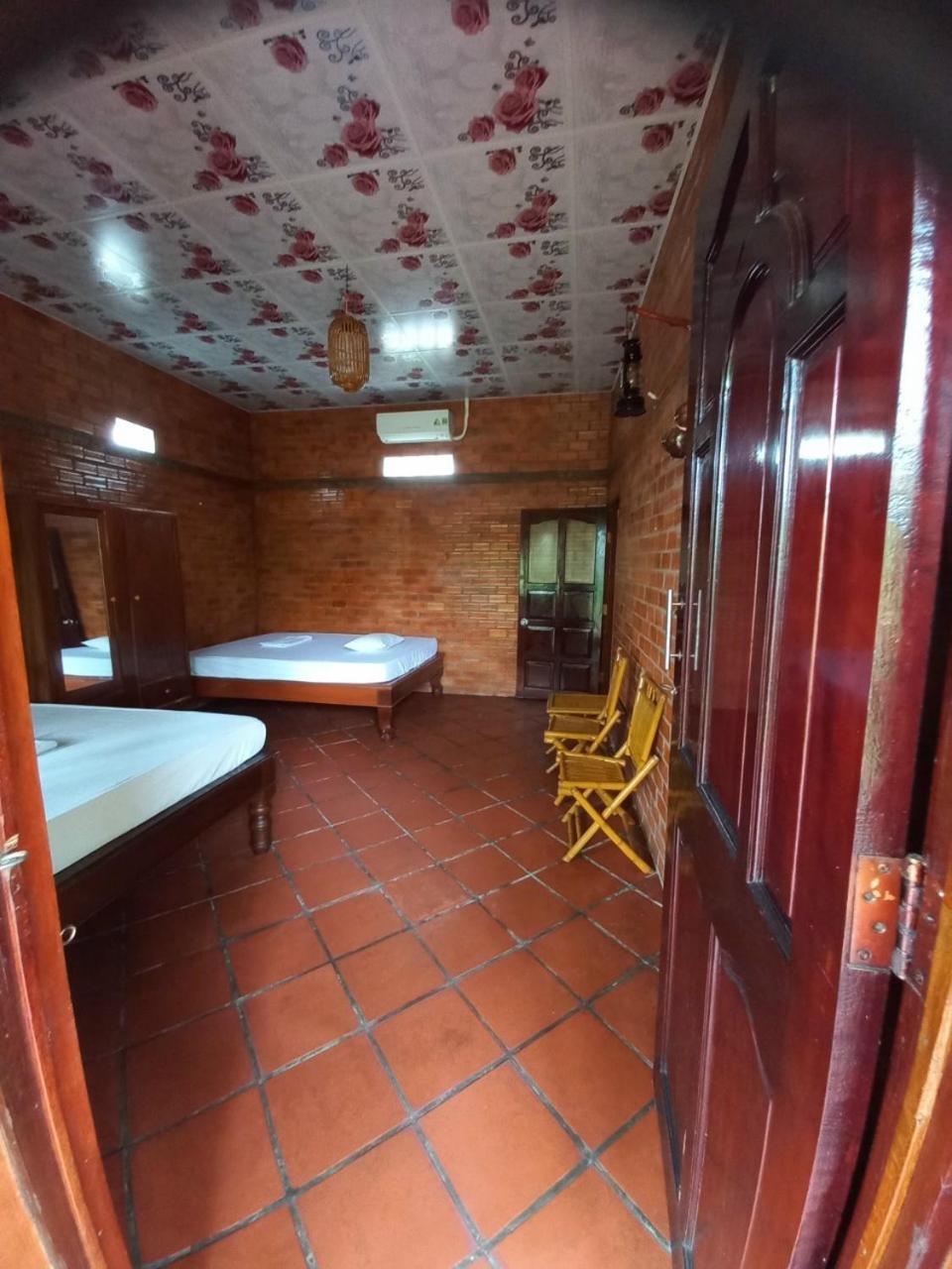 Ngoc Phuong Homestay Vĩnh Long エクステリア 写真