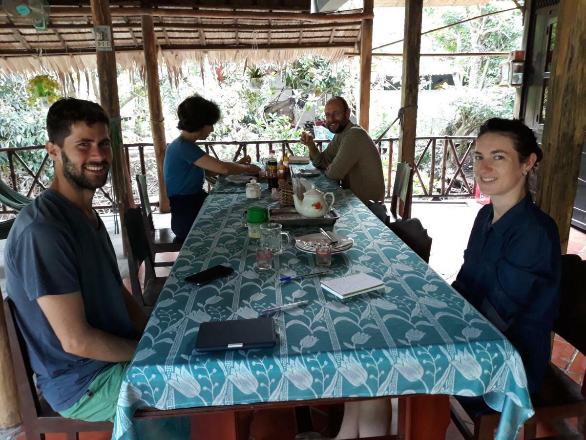 Ngoc Phuong Homestay Vĩnh Long エクステリア 写真