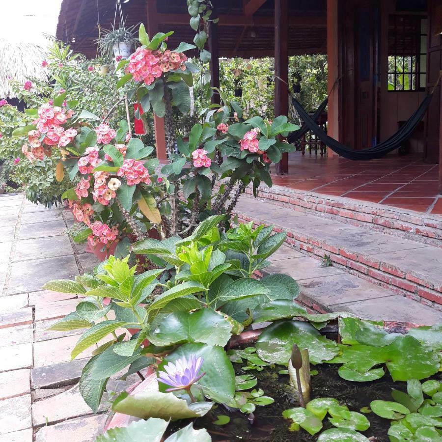 Ngoc Phuong Homestay Vĩnh Long エクステリア 写真